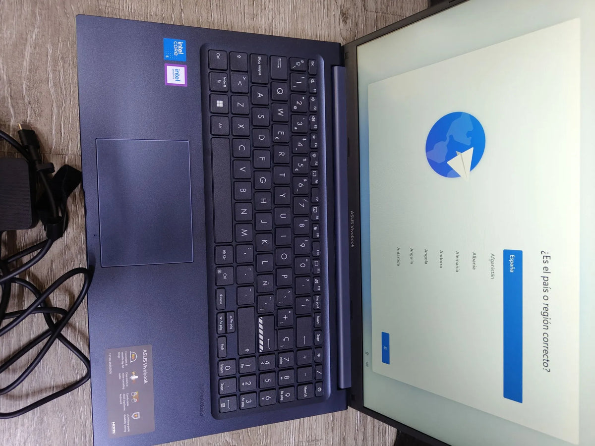 Portátil ASUS Vivobook 15