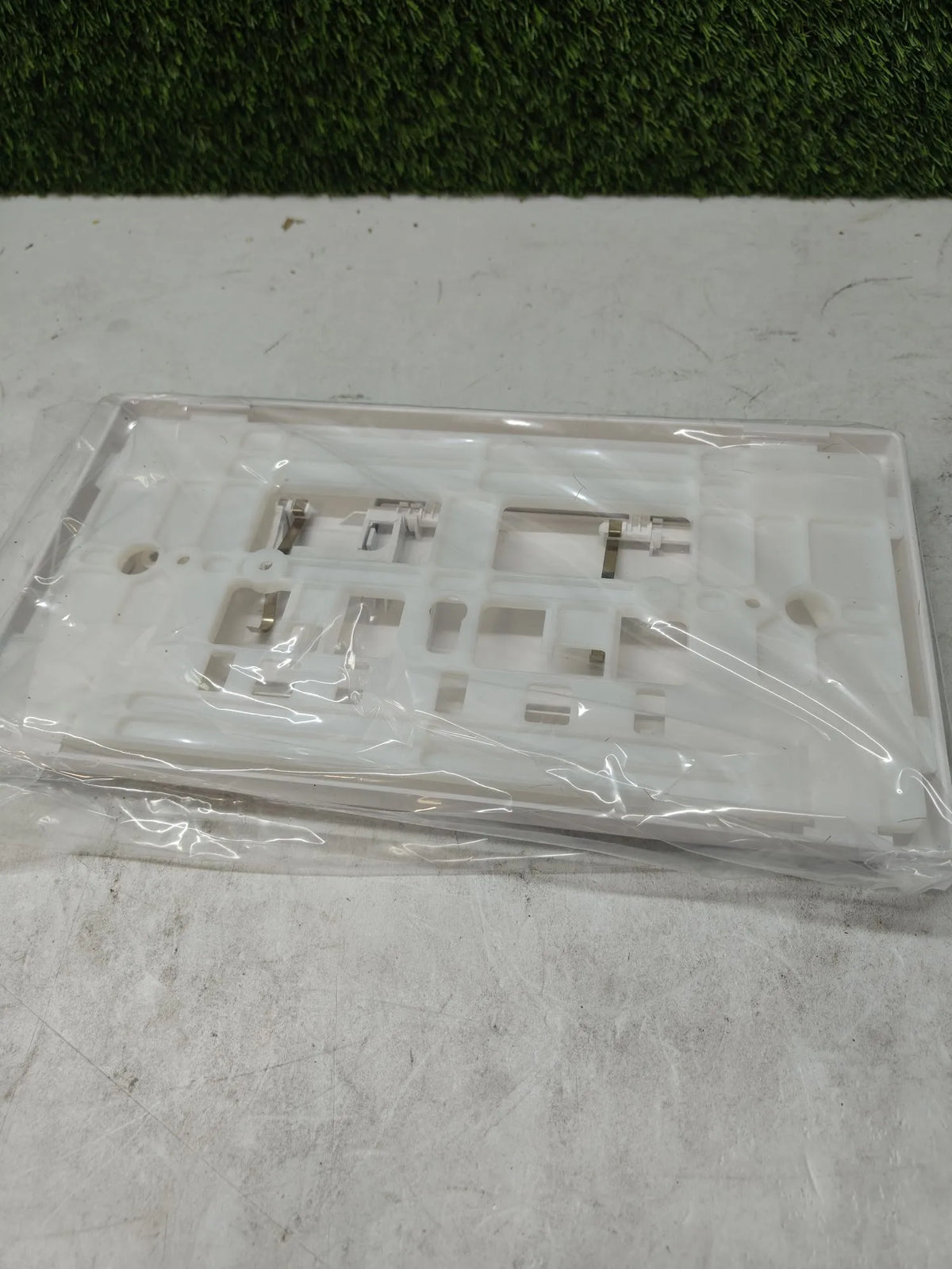 Placa blanca para cisterna eco