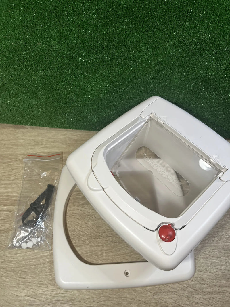 Puerta para Gatos PetSafe Staywell Deluxe