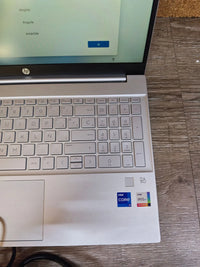 Portátil HP 15-fc0158ns
