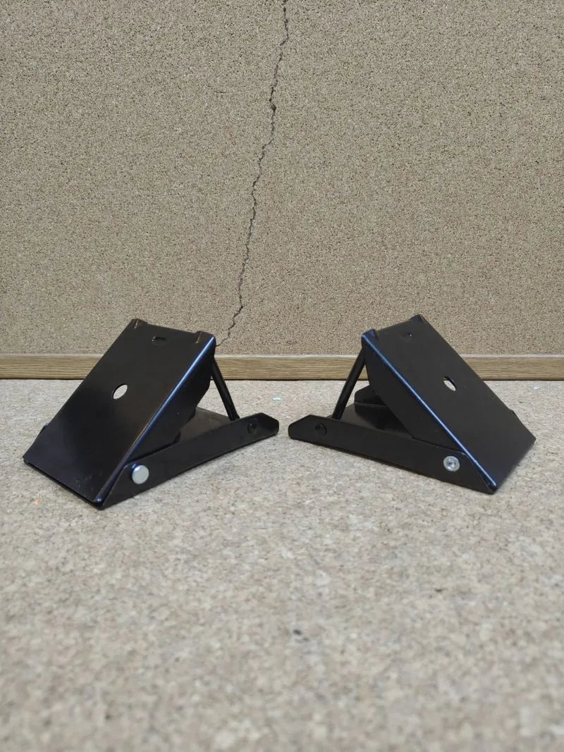 Juego de Dos Cuñas Metálicas para Calzar Coche