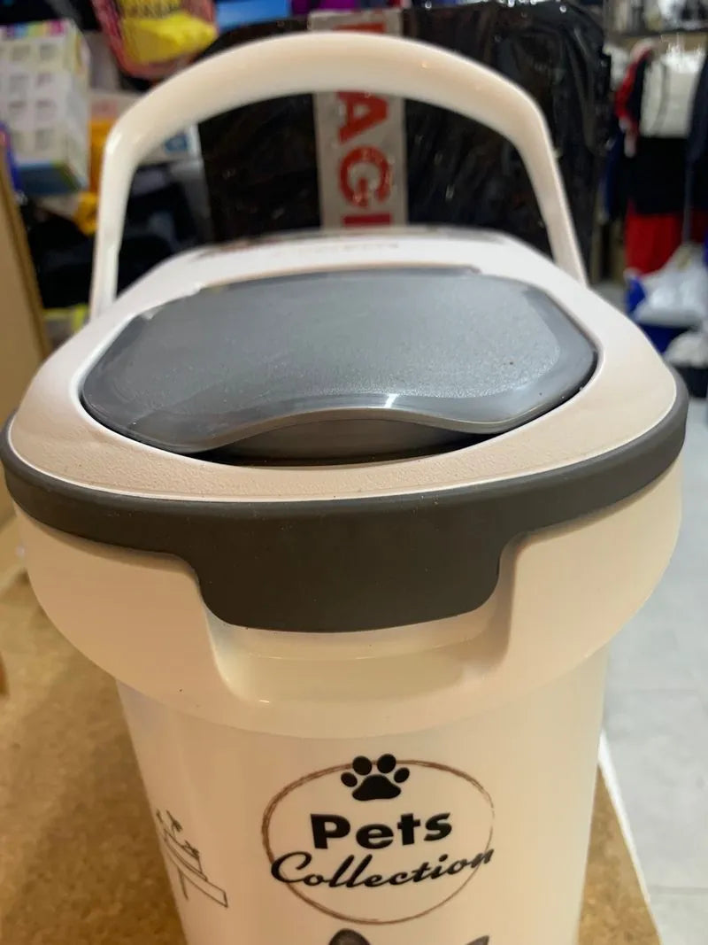 Recipiente para croquetas para gatos
