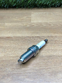 Bujía Iridium 93759 NGK