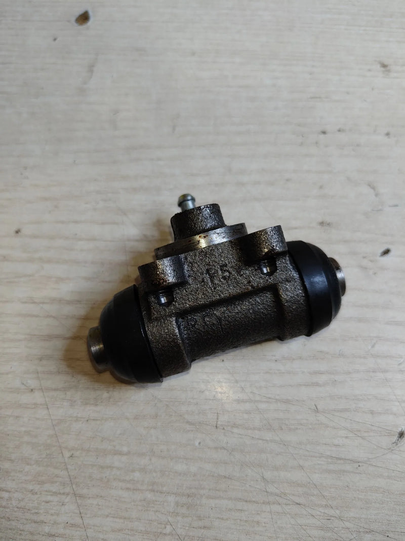Cilindro de Freno A 12 345 - BREMBO
