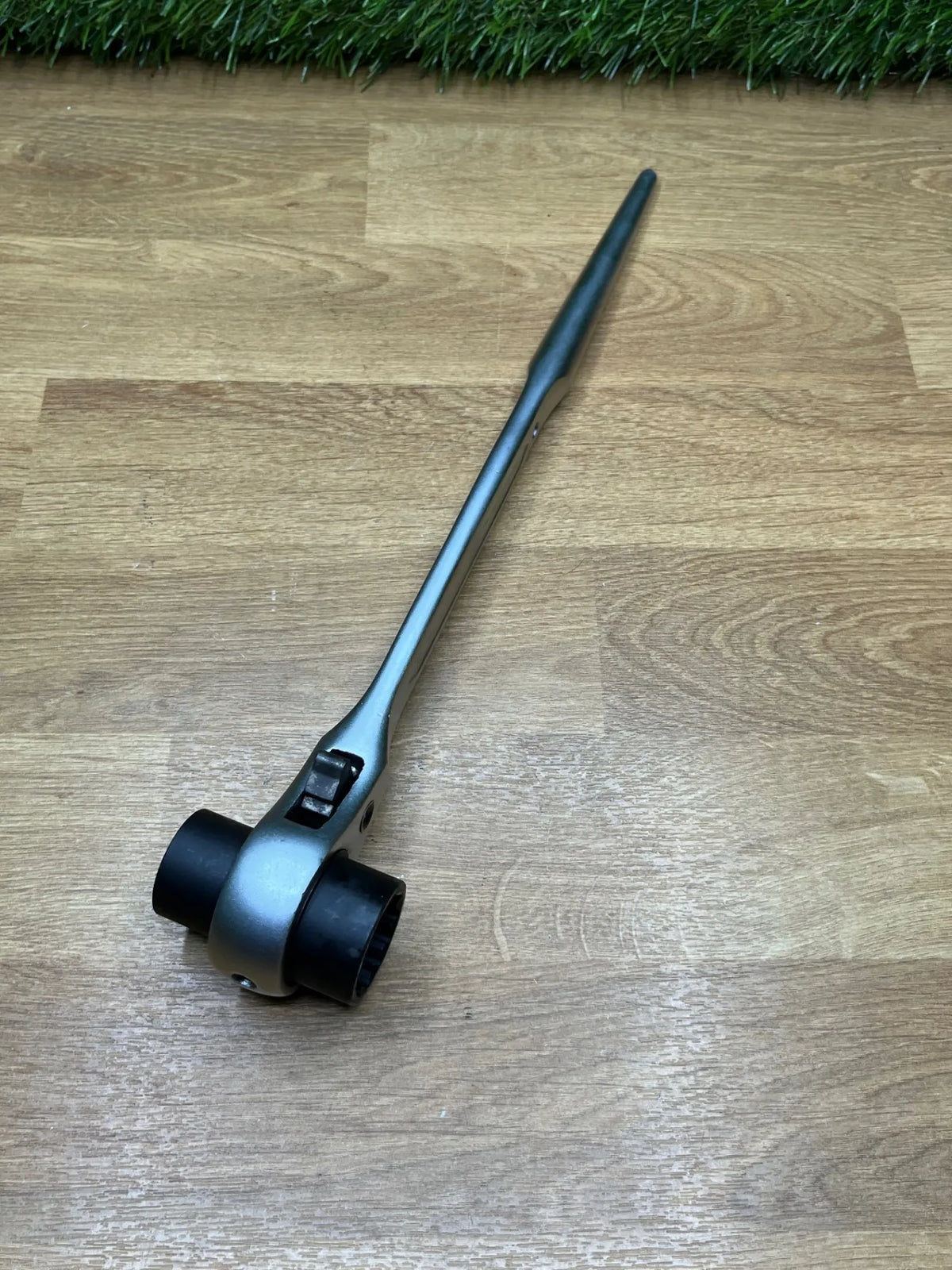Llave para andamios BT016001 BRILLIANT TOOLS