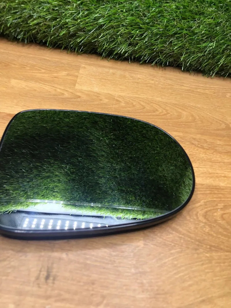 TYC 328-0136-1 Cristal Espejo Retrovisor