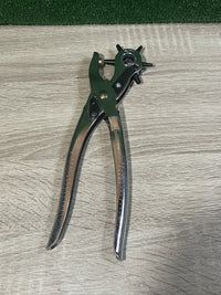 Juego de perforadora de cuero Amazon Basics