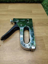 Grapadora Manual AECCN