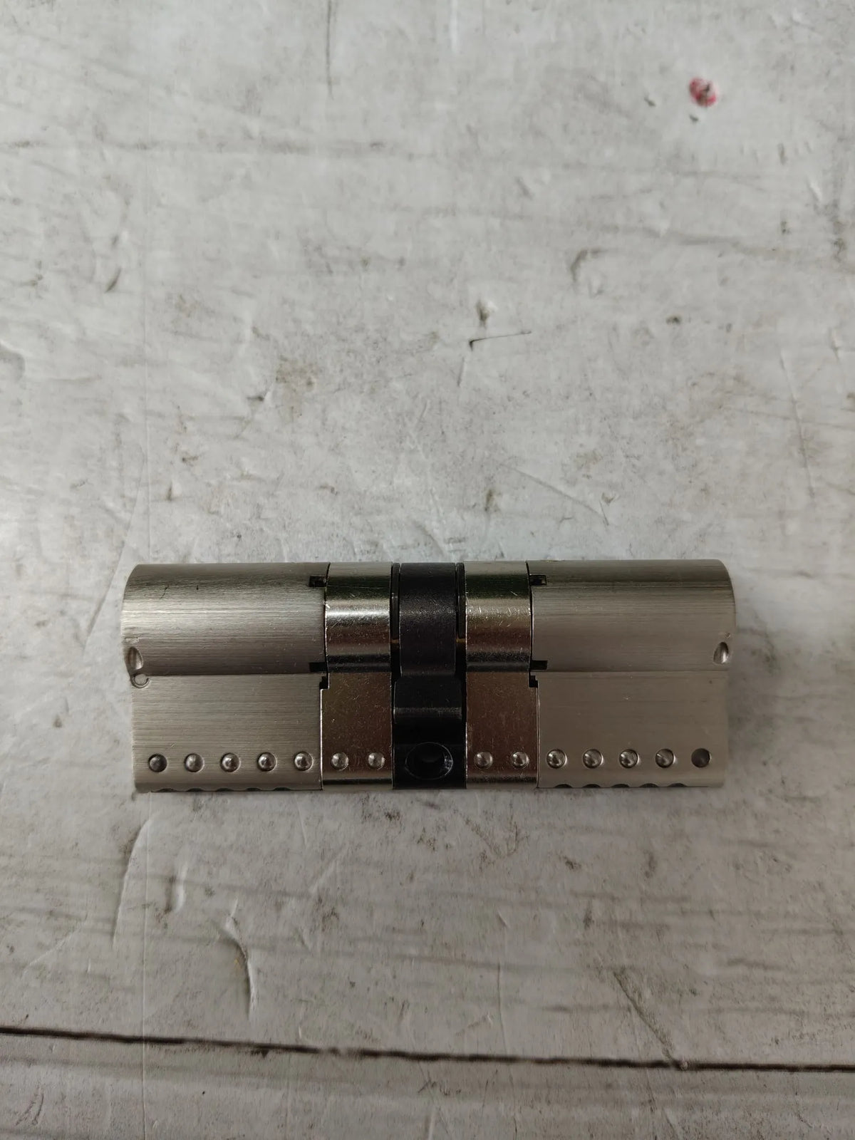 Cilindro de Seguridad Tk1 - TESA