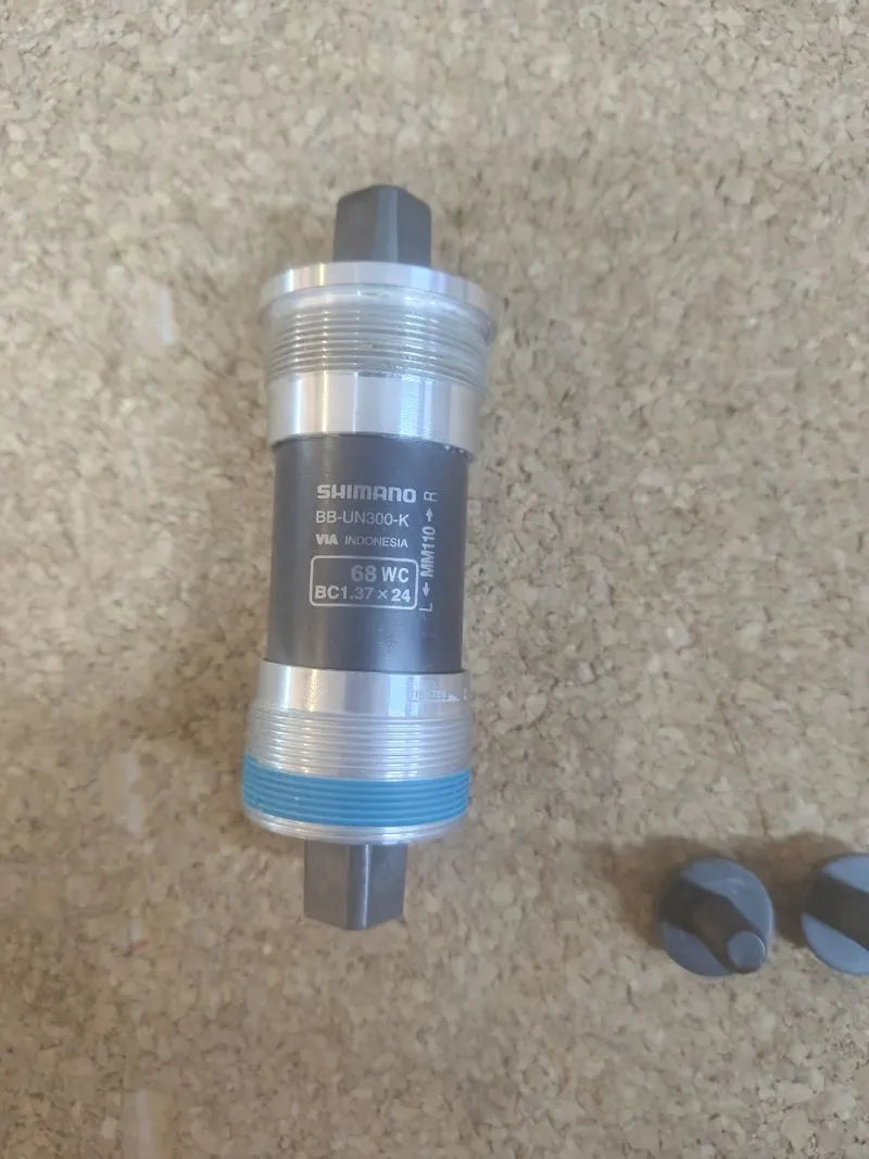 Shimano BB-UN300 Square Bottom Bracket