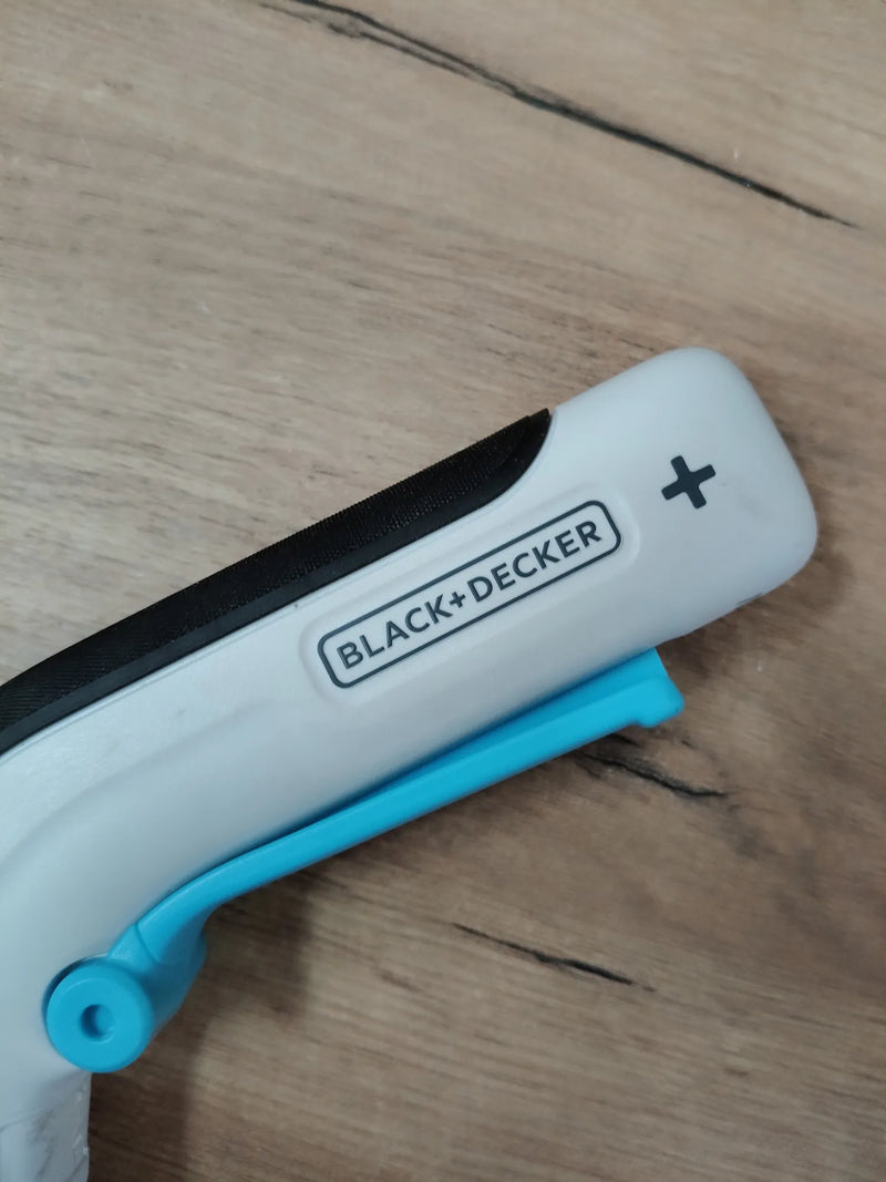 Tijeras 3,6v, Gatillo extralargo - BLACK+DECKER