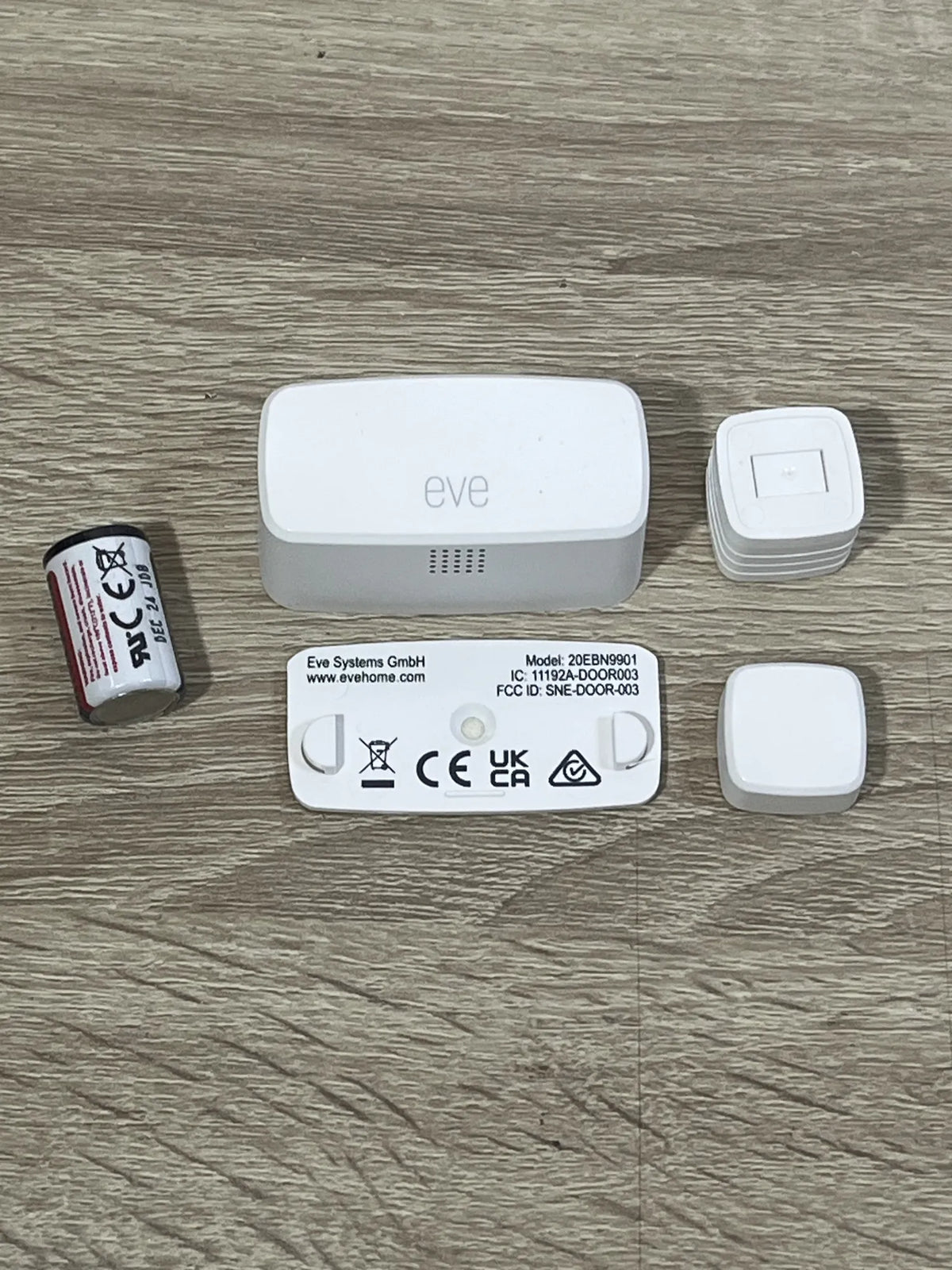 Sensor inteligente de contacto Matter
