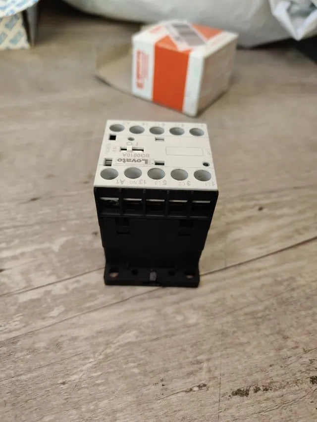 Minicontactor tripolar Ac3 - LOVATO