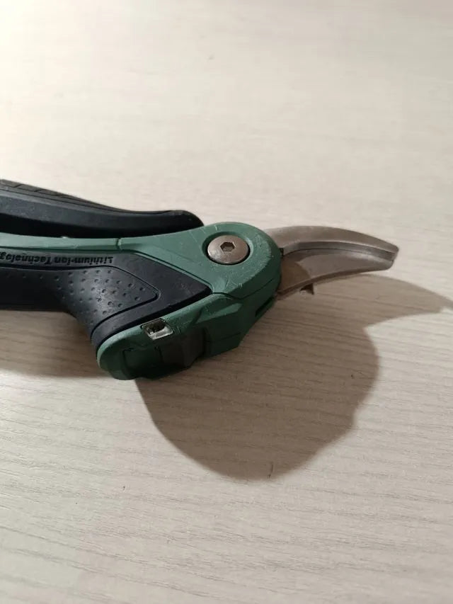 Tijeras de podar a batería (batería 3.6 V integrad