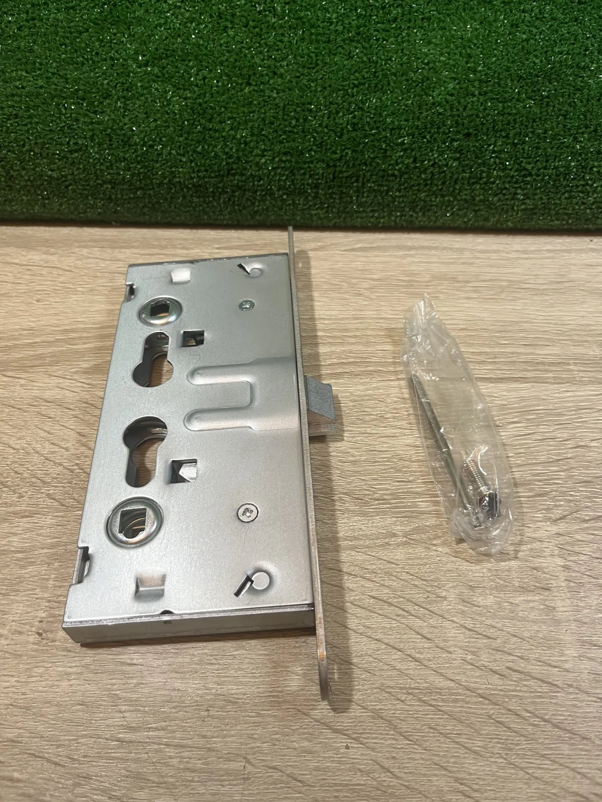Cerradura Homologada para Puertas Amig