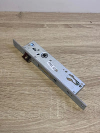 Cerradura de Marco Tubular