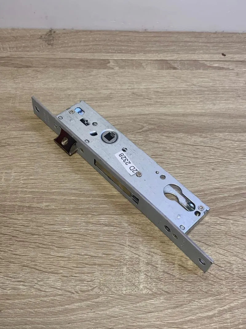 Cerradura de Marco Tubular