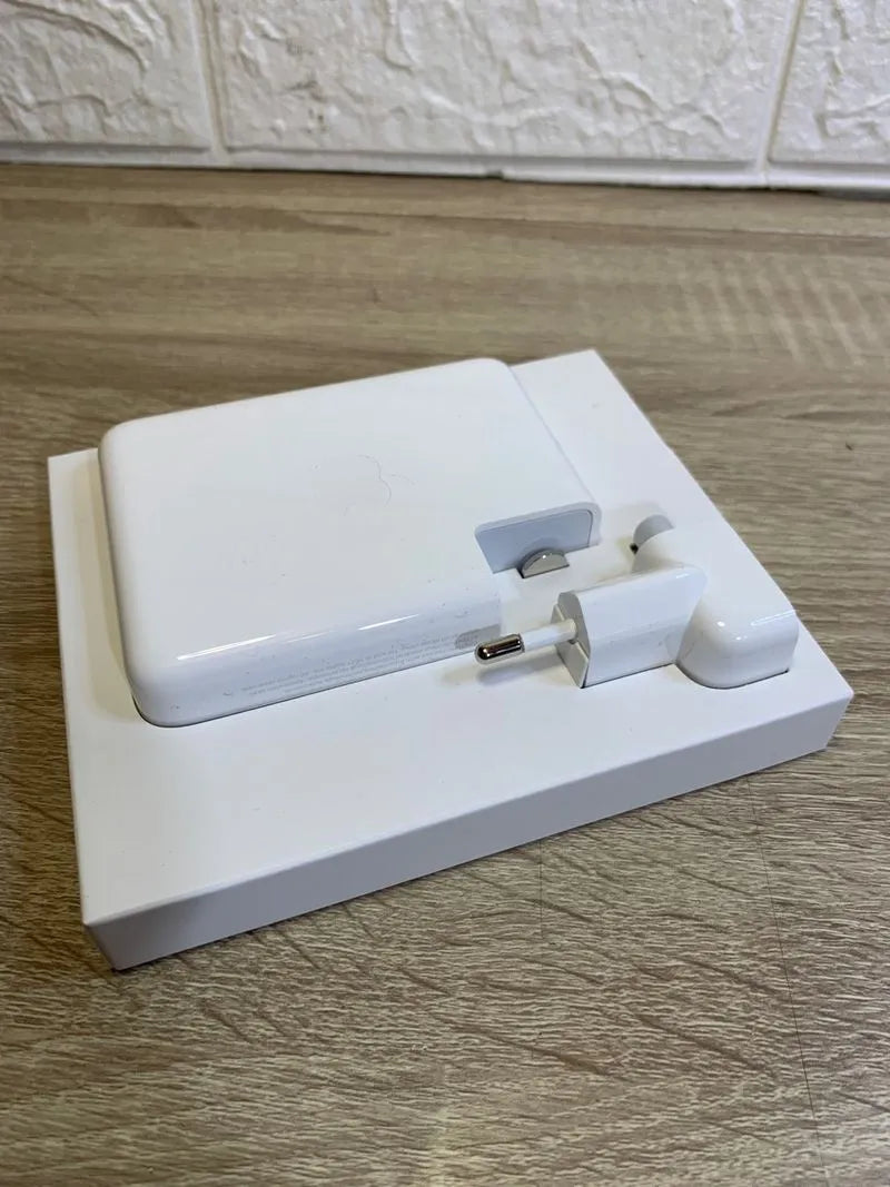 Adaptador de Corriente Apple 140 W