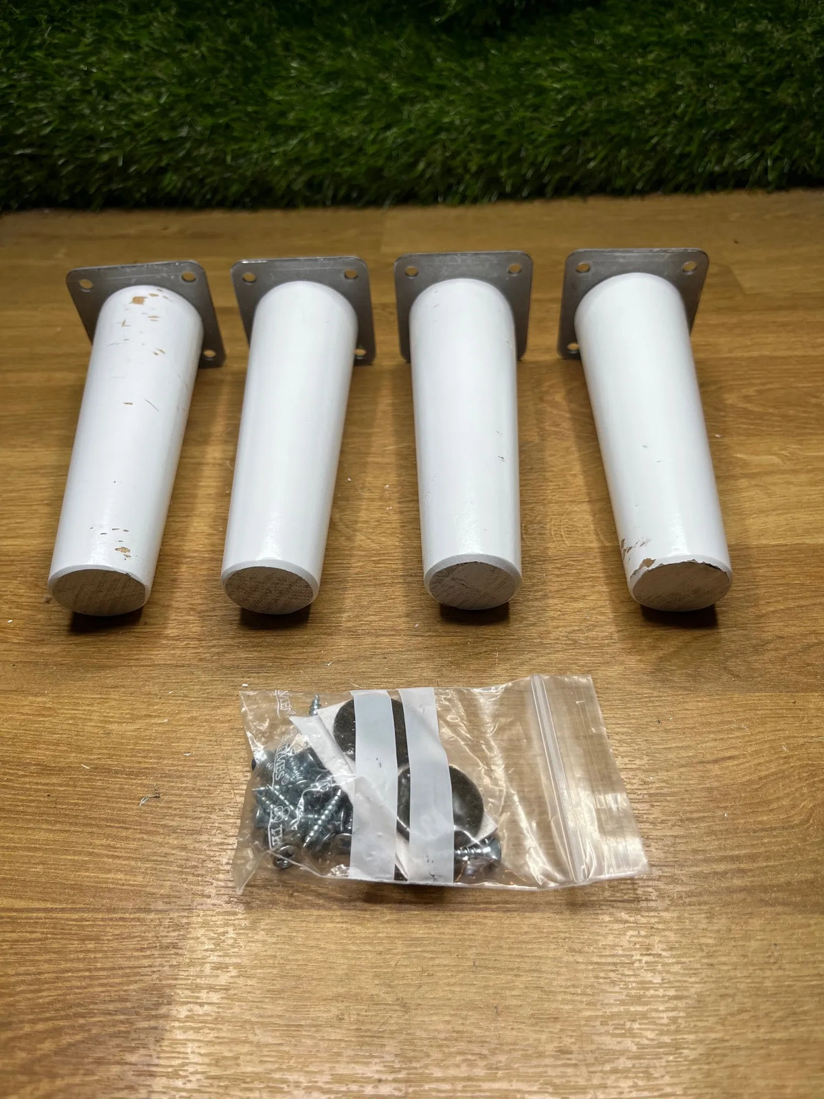 Patas para Muebles de Madera