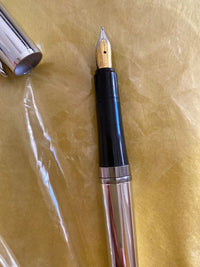 Pentel TRF Elenance Tradio Pluma