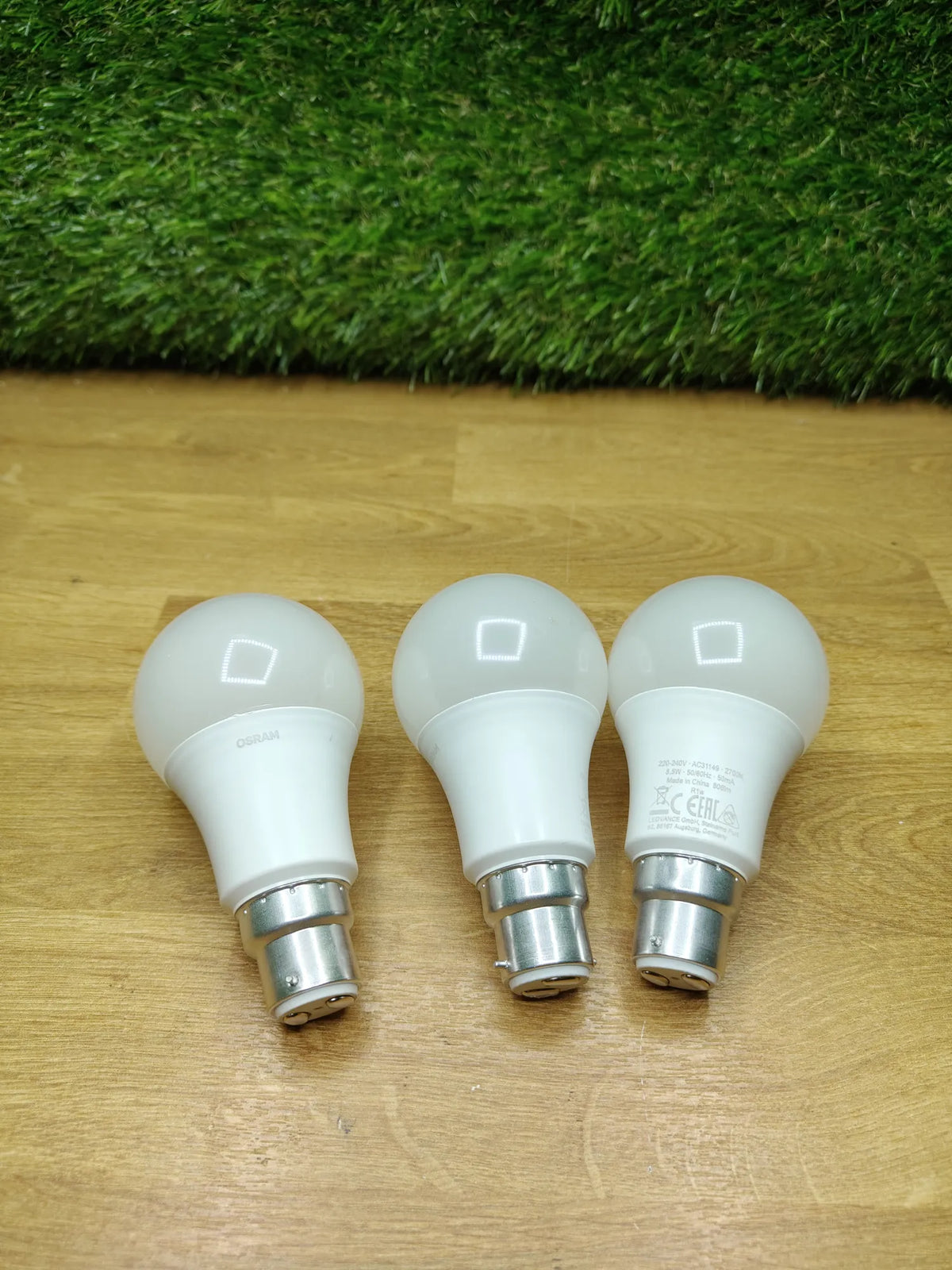 Pack de 3 bombillas LED OSRAM