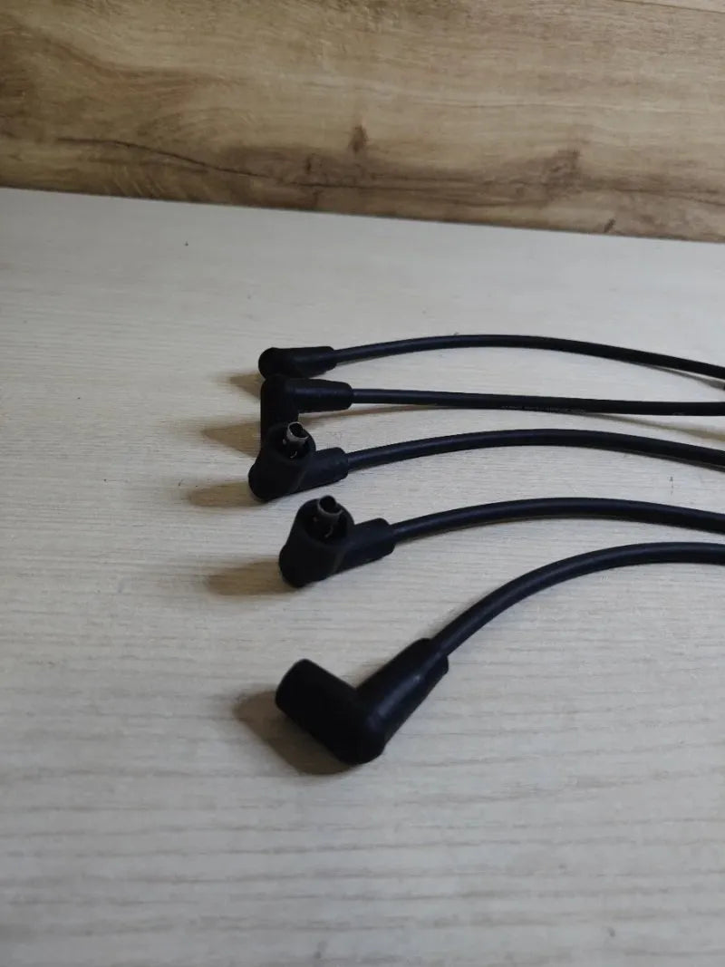 Juego de 5 cables de bujía 0543 - NGK