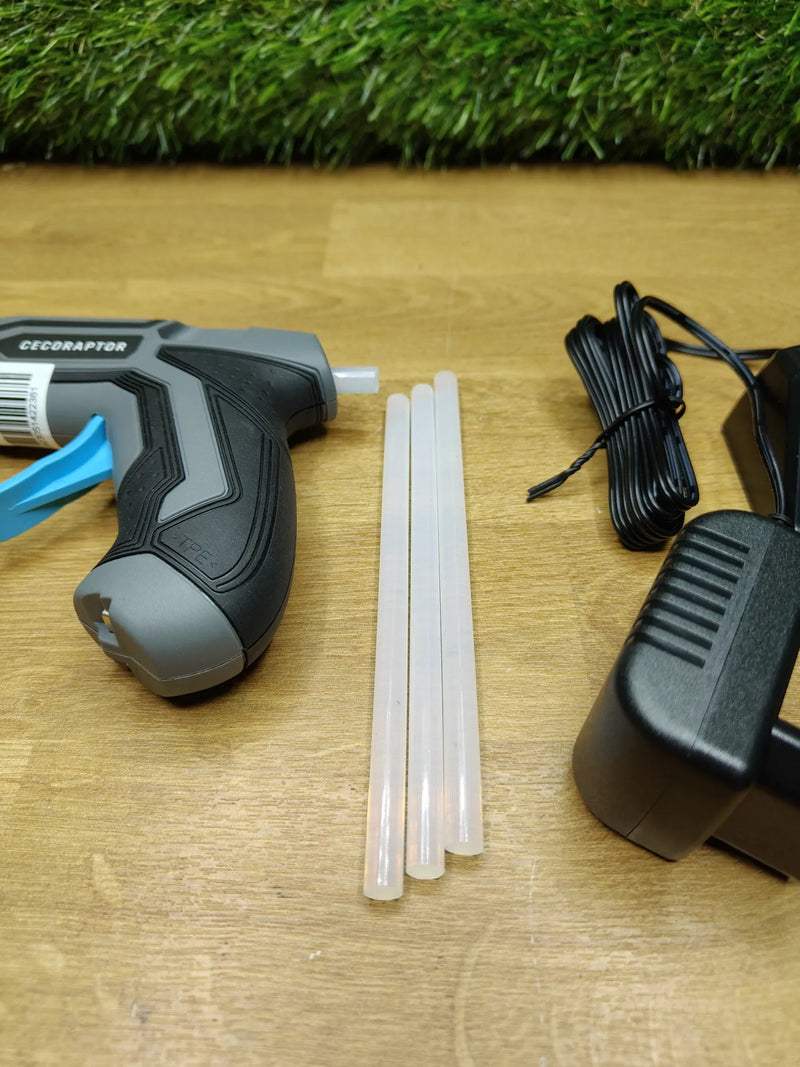 Pistola de encolar sin cables CECOTEC