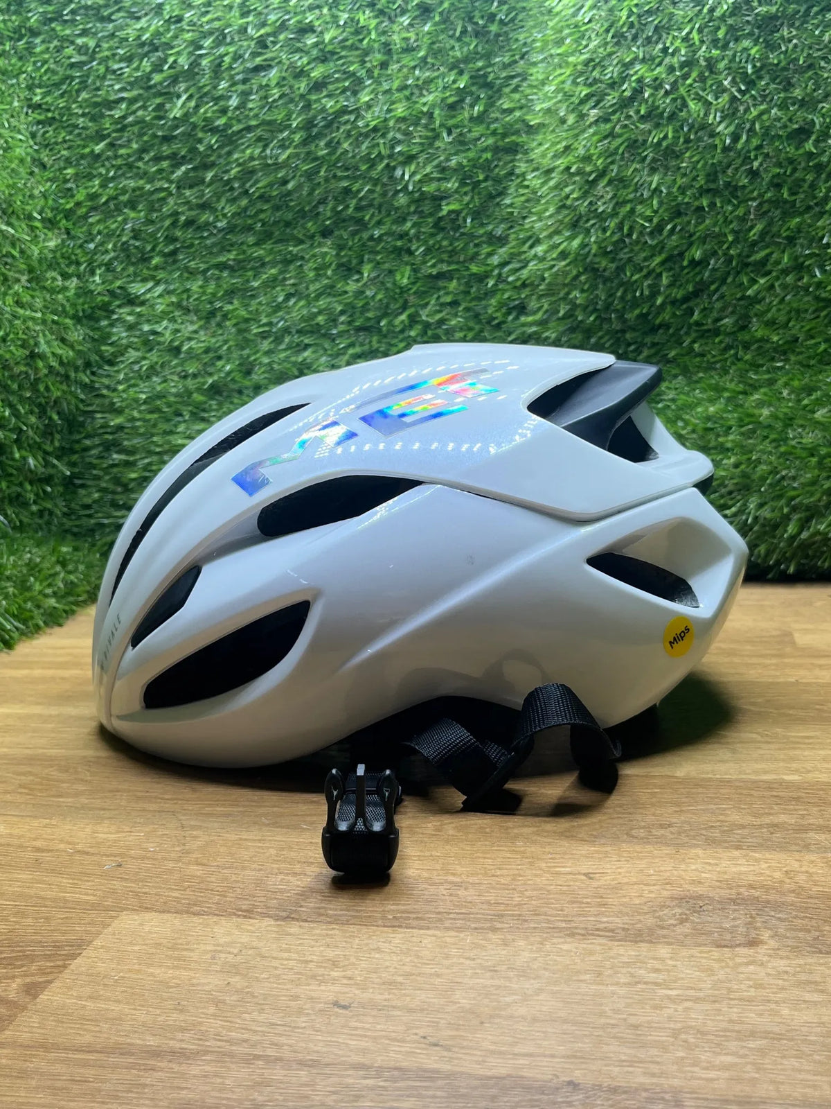 Casco RIVALE MIPS Blanco MET