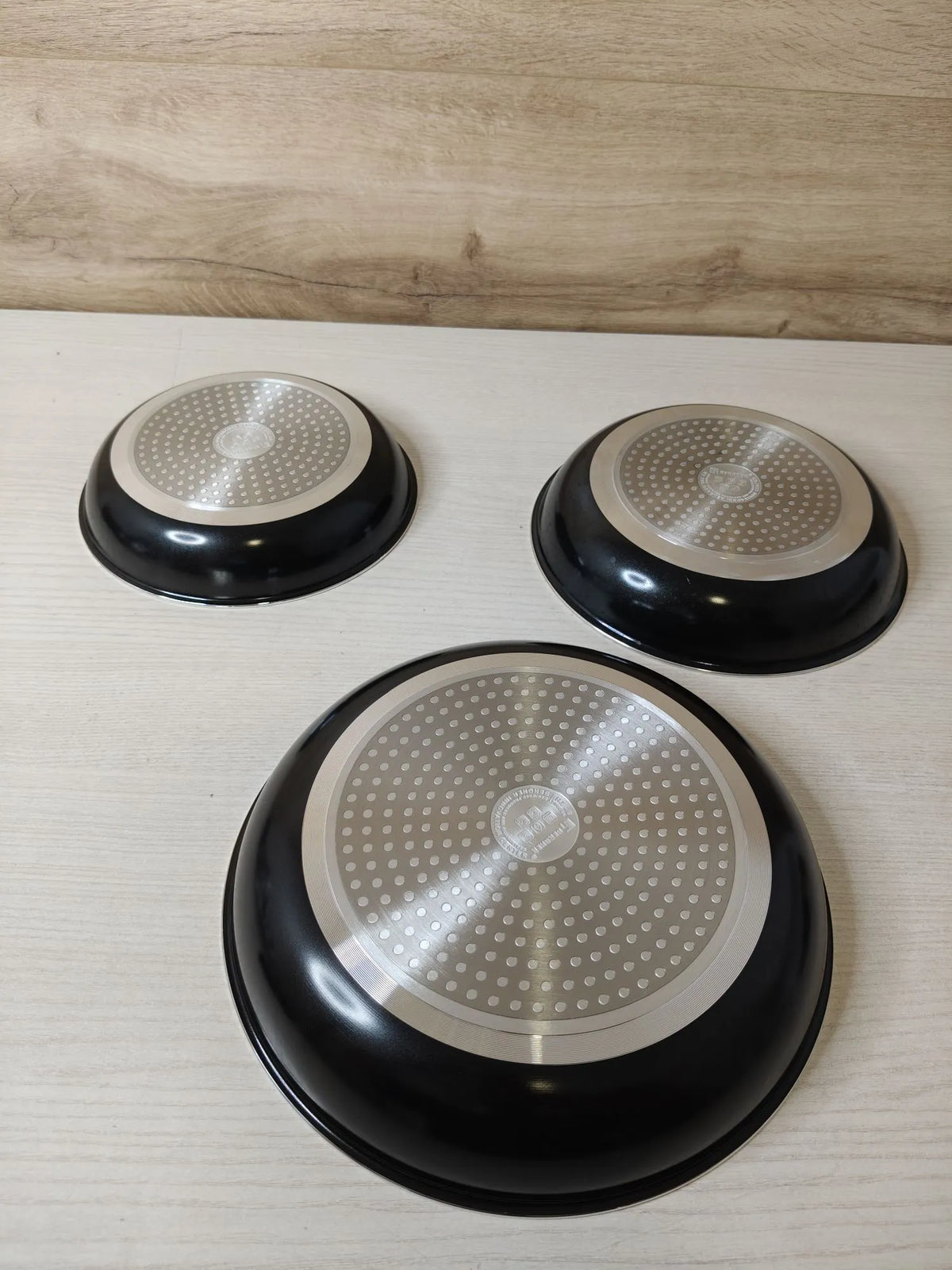 Juego de Sartenes de 3 Piezas - BERGNER