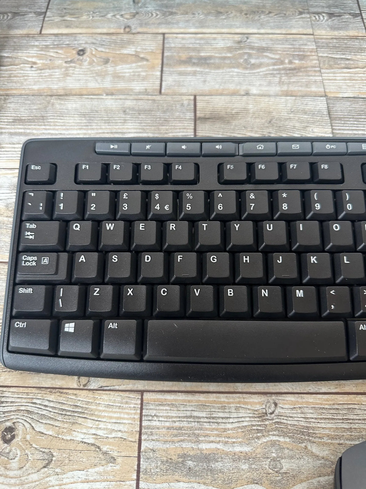 Teclado y ratón Logitech