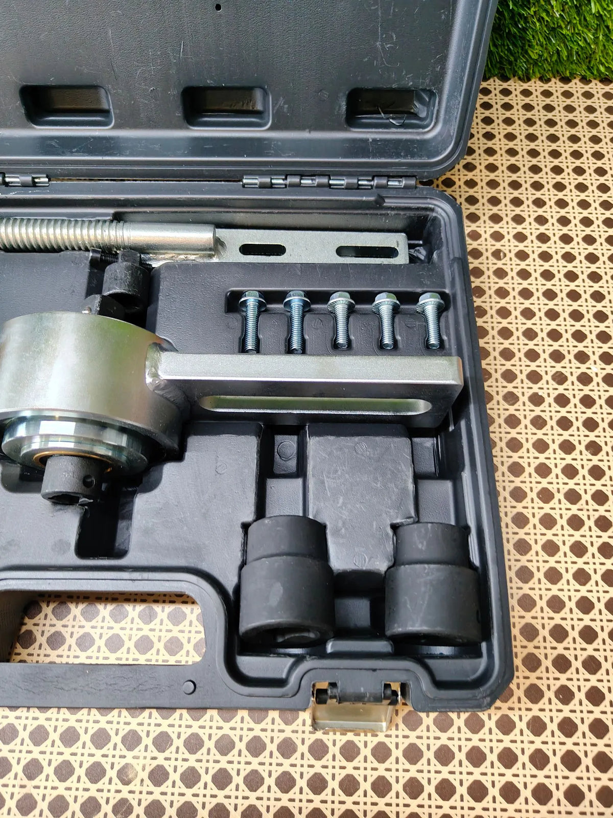Herramienta multiplicadora de par compatible con Ford