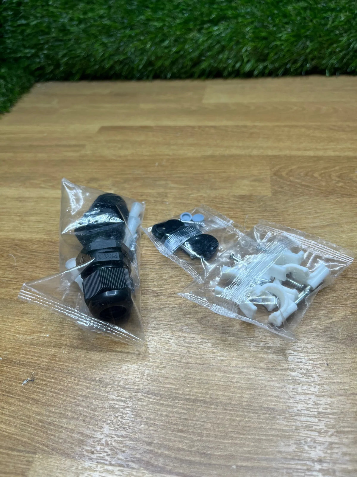 Enchufe Impermeable con Conector de Cable y Tapa IP66