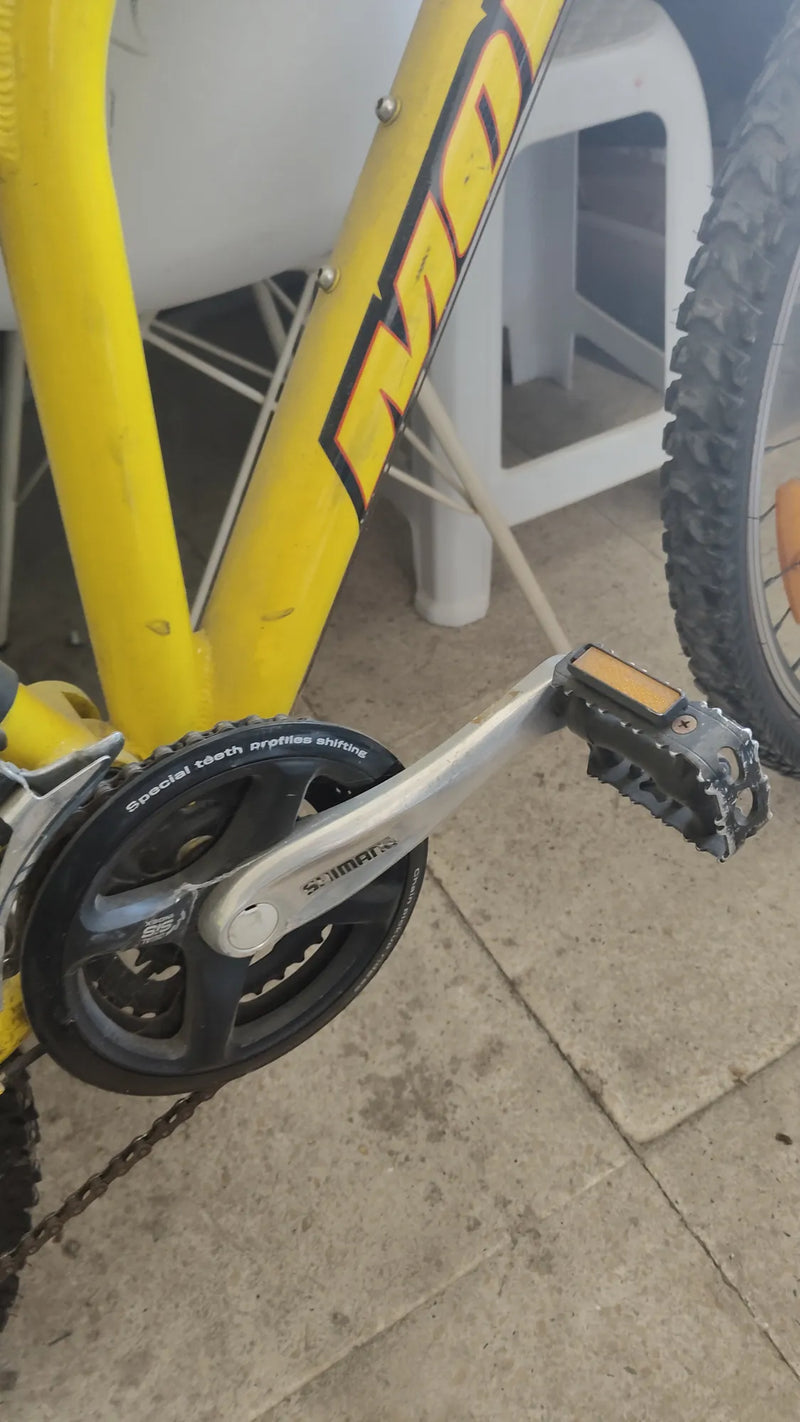 Bicicleta de montaña 26" MTB