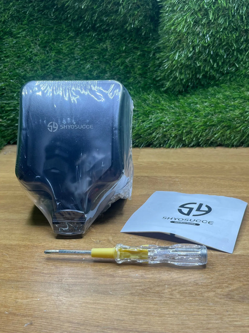 Enchufe Exterior IP66 Impermeable 16A con Tapa