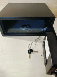 Caja Fuerte de Seguridad - Amazon Basics