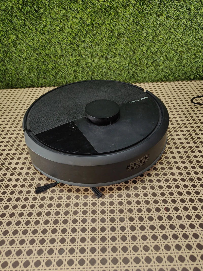 Aspirador y friegasuelos con mapeo - Irobot