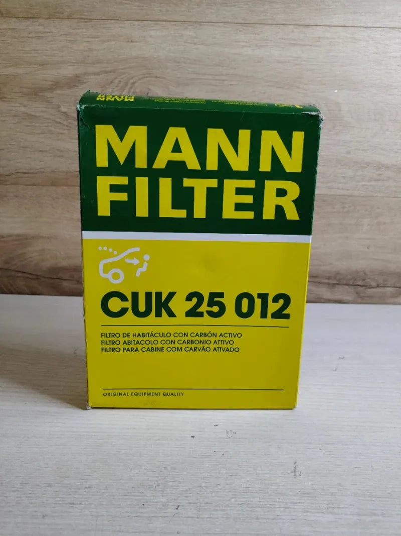 Filtro de aire de cabina CUK 25 012 - MANN-FILTER