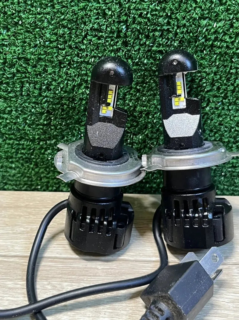 Luz de cruce y de carretera LED homologada OSRAM