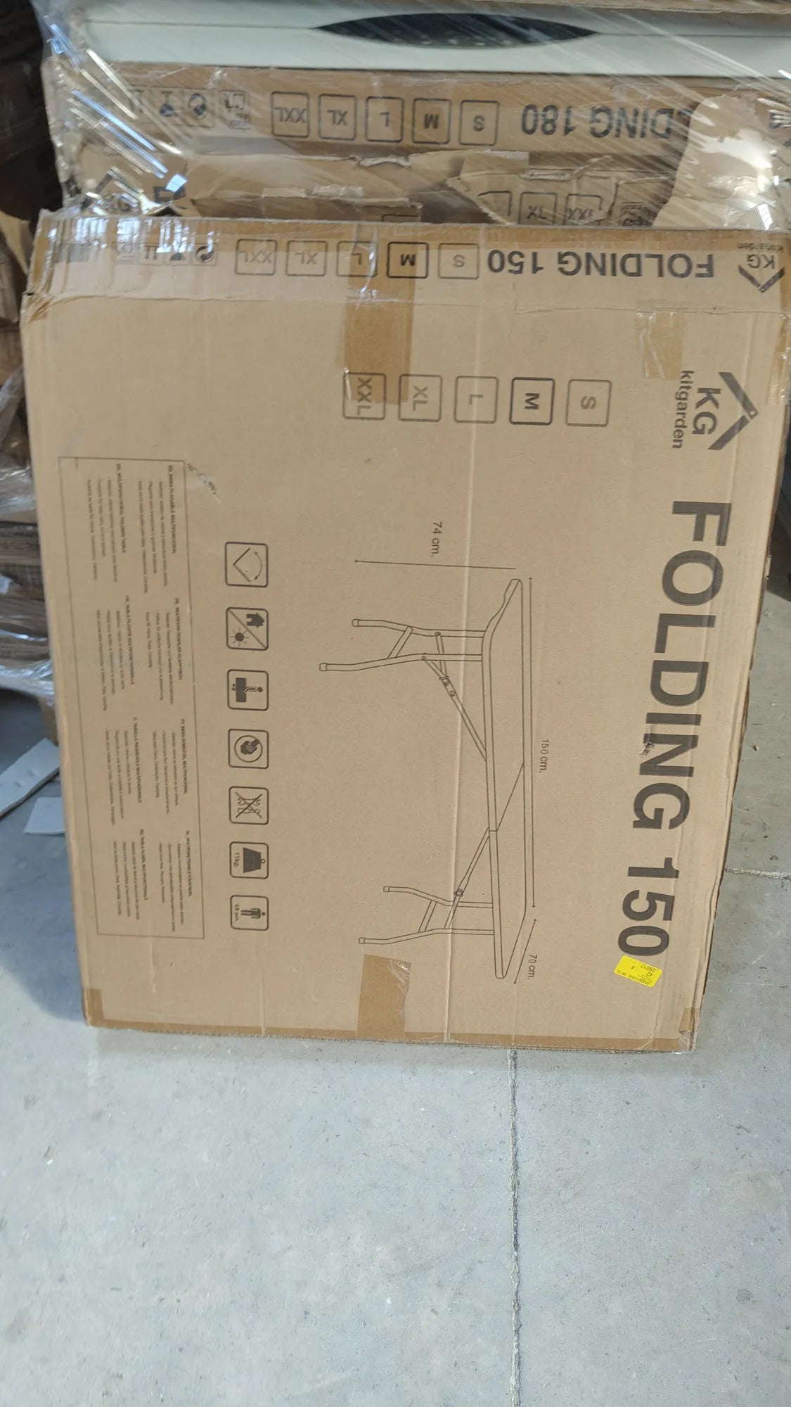 Mesa plegable multifuncional, con tablero