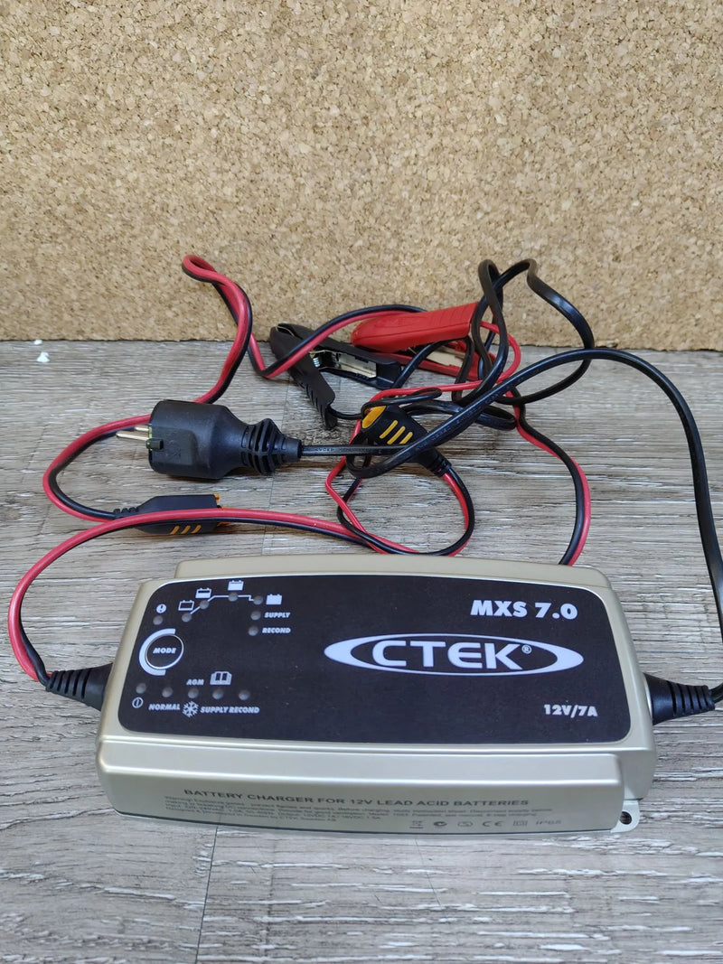 Cargador de batería CTEK MXS 7