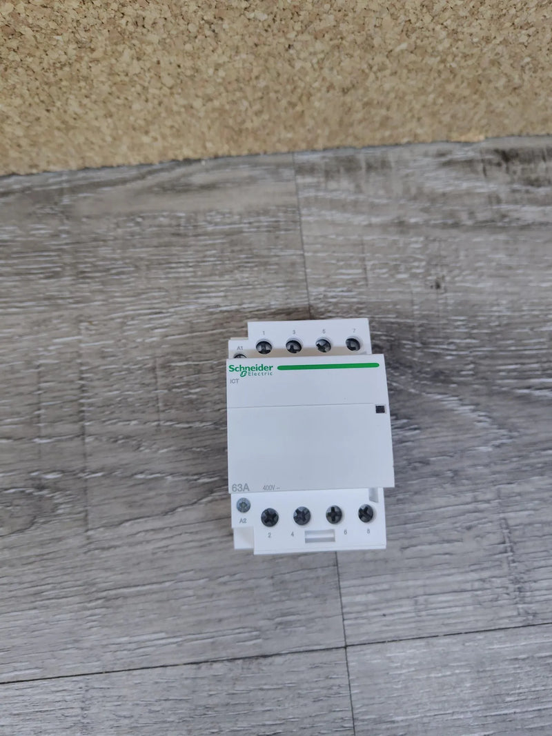 Contactar Schneider Modular