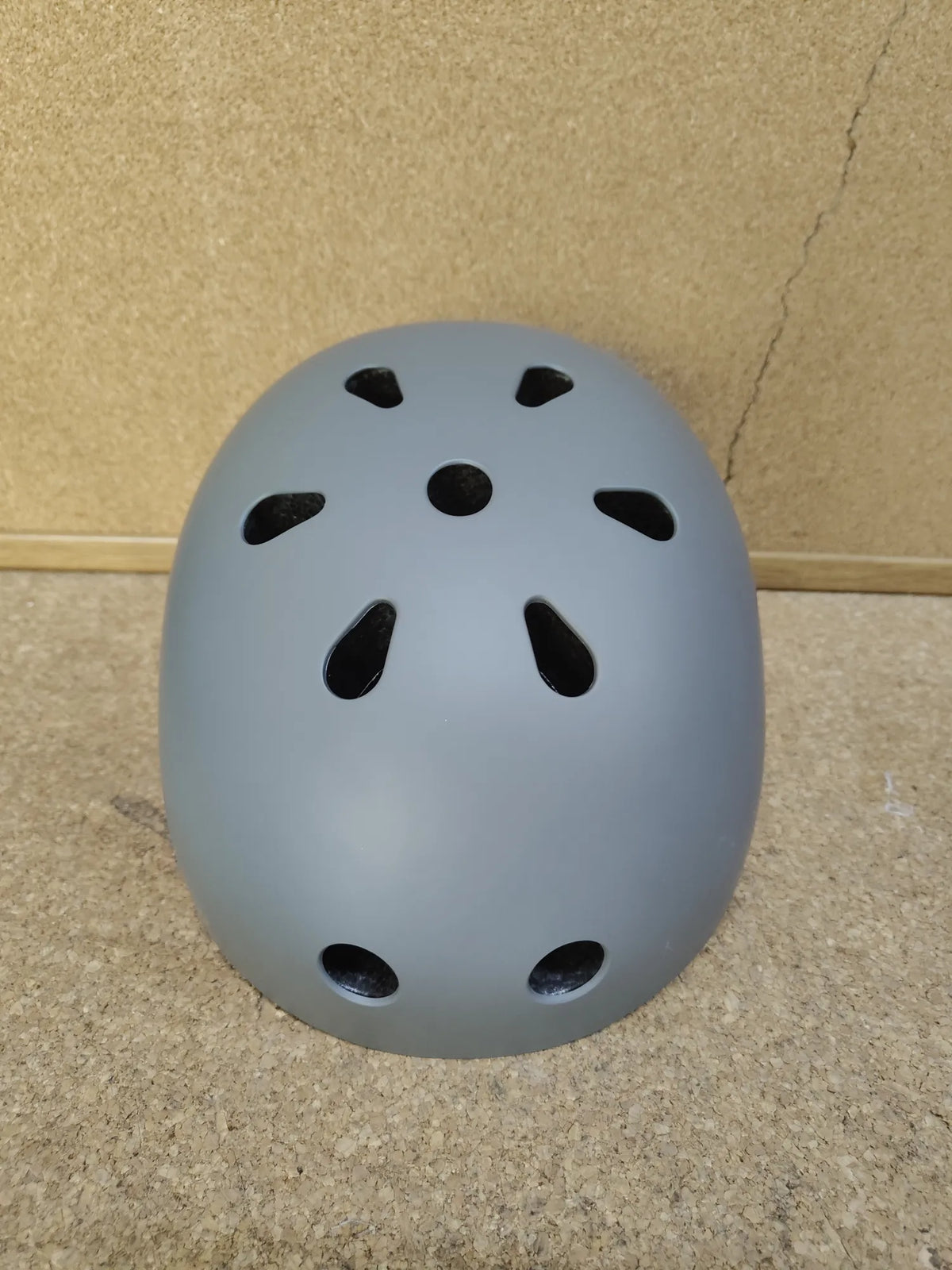 Casco Urbano y Montaña para Bicicletas S-M gris Cecotec