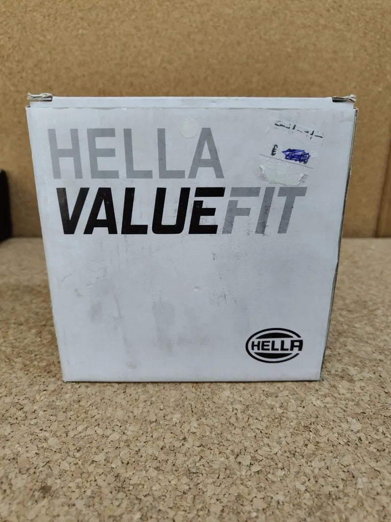 Faro de trabajo O1200 - 12V / 24V Hella Valuefit