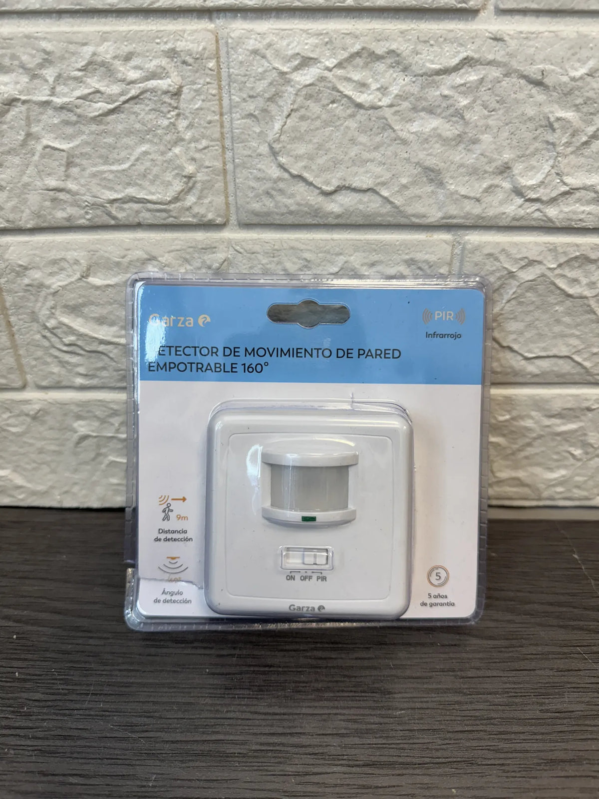 Detector de movimiento Garza
