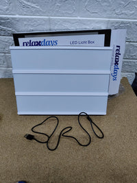 Caja de luz LED con letras