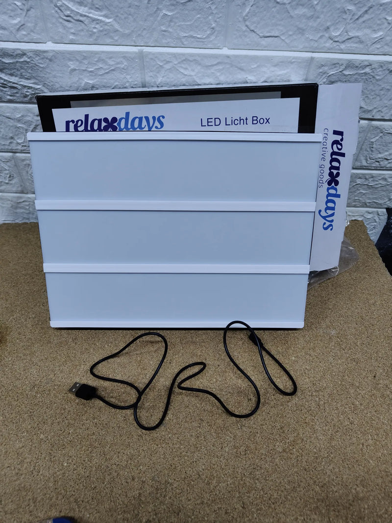 Caja de luz LED con letras