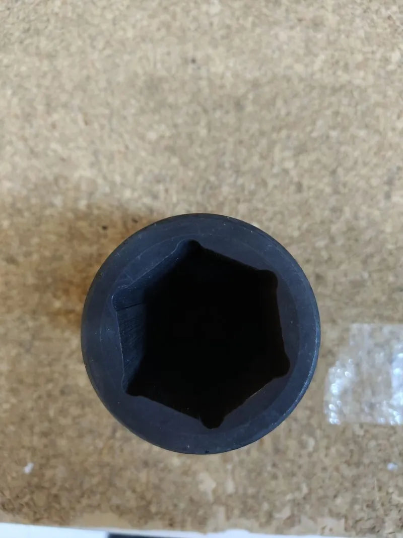 Llave de vaso especial para ruedas 41mm