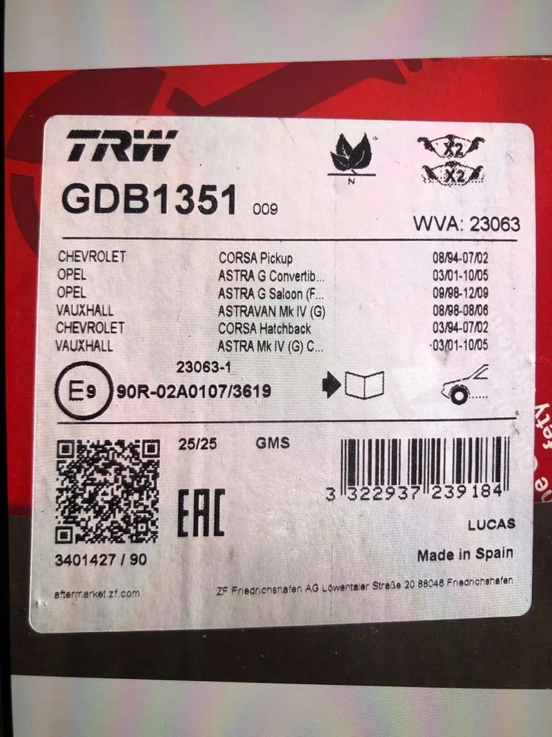 TRW GDB1351 Pastillas Freno Juego 4