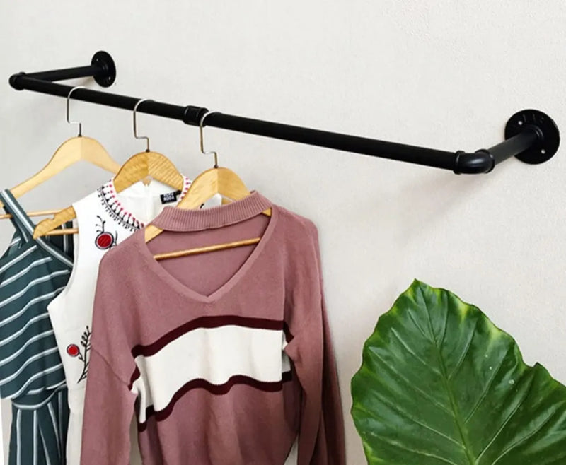 Perchero de ropa metálico de pared