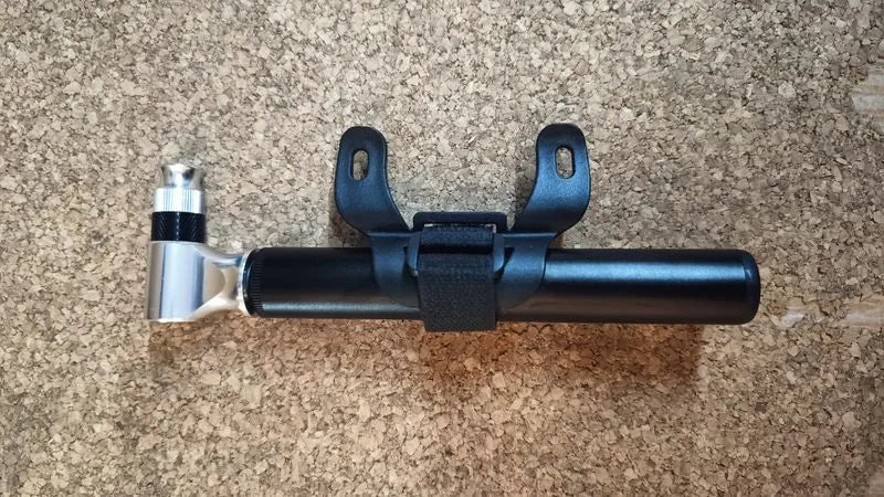 Minibomba para bicicleta, Tomight